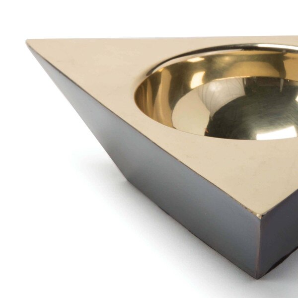 Metal Triangle Dish